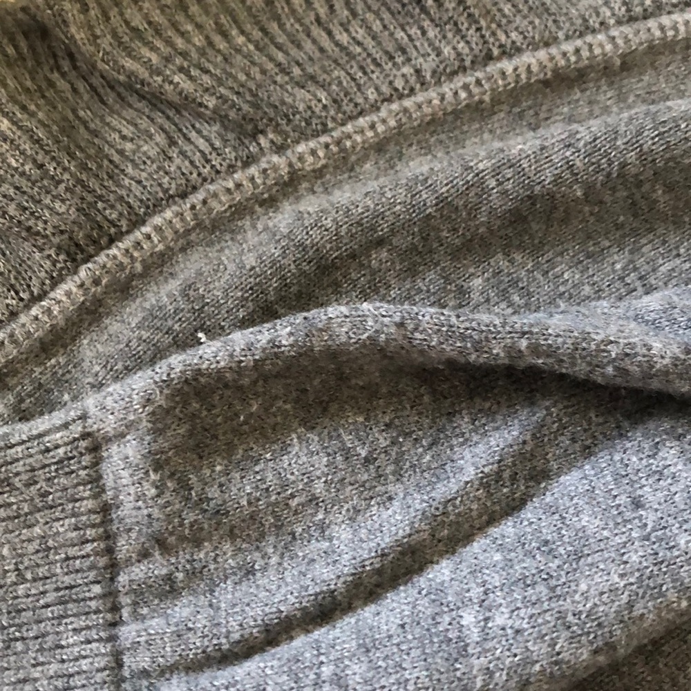 Hollister Ruffle Edge Cardigan - Picture 4 of 5